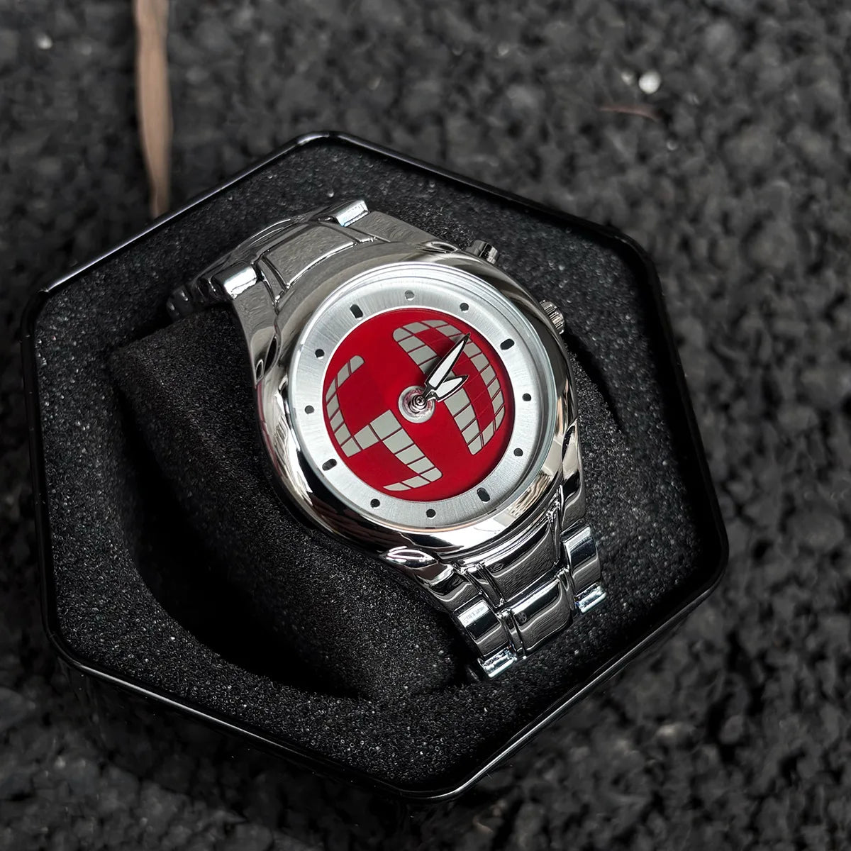 The Y2k Millennium Dynamic Circular Lucky Number Display Men's Watch Is A Niche Men's Wristwatch