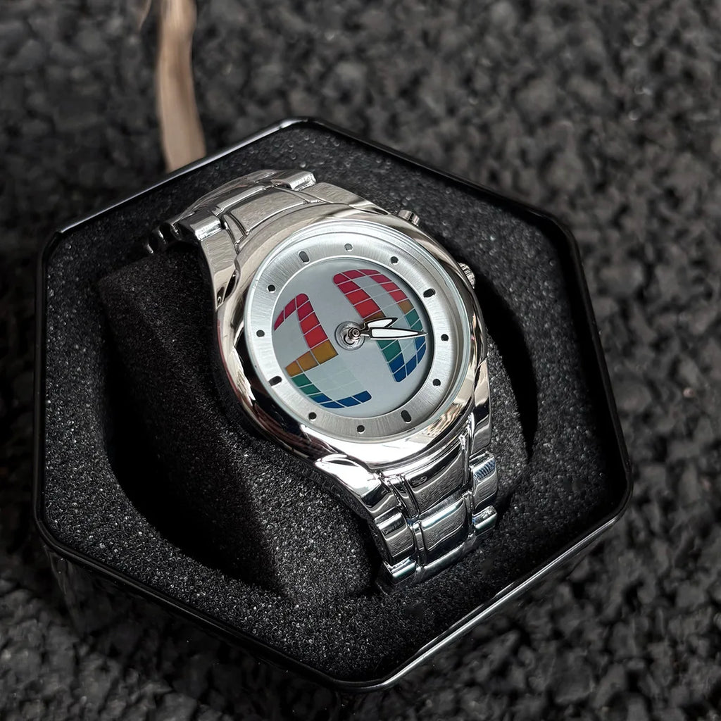 The Y2k Millennium Dynamic Circular Lucky Number Display Men's Watch Is A Niche Men's Wristwatch